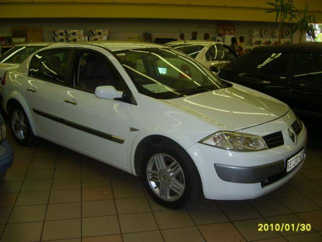 Renault - RENAULT MEGANE 2 1.9CDi SEDAN - Very Very Clean ...